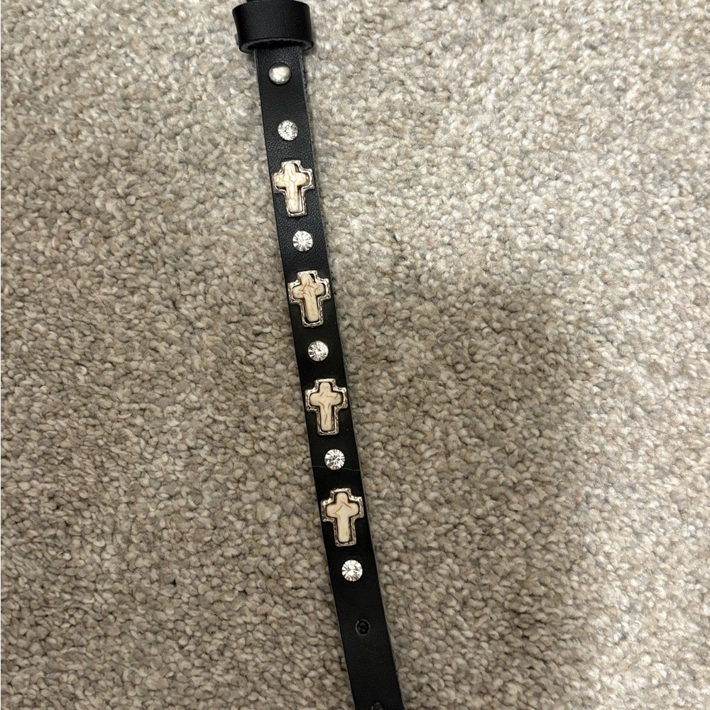 Edgy Black Leather Bracelet with stones and Cream crosses - Picture 5 of 6